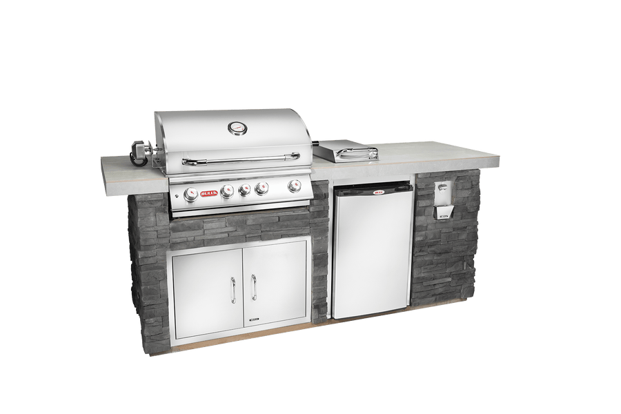 Bull Grills Outdoor Kitchen