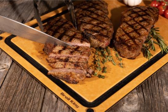 Broil King Broil King Wood Fiber Cutting Board