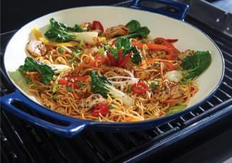 Broil King Porcelain Coated Cast Iron Wok
