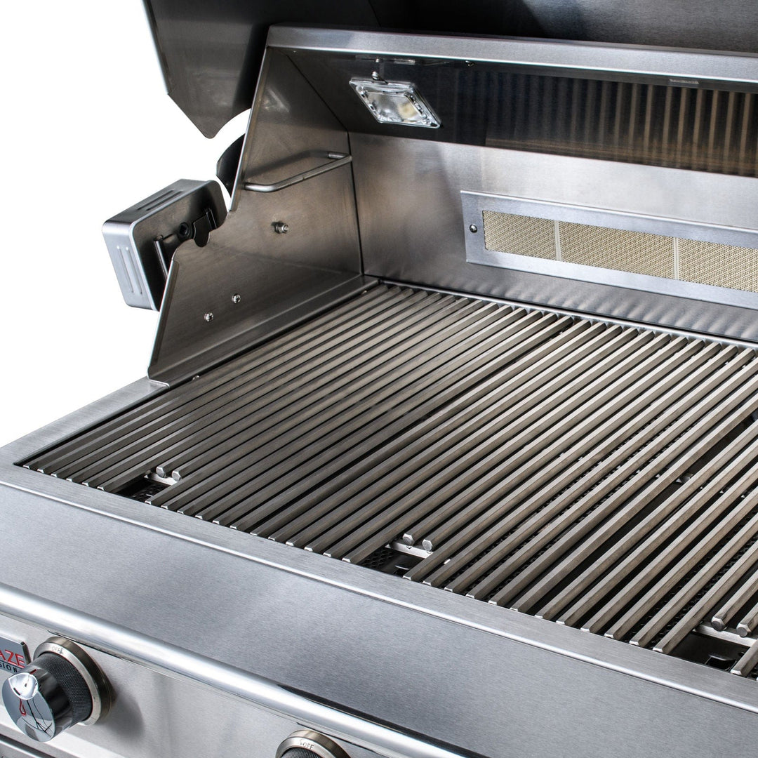Blaze Blaze Professional LUX 34-Inch 3-Burner Built-In Grill