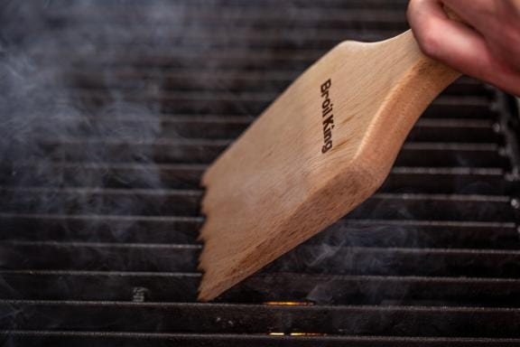 Broil King Broil King Wood Grill Scraper