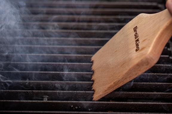 Broil King Broil King Wood Grill Scraper
