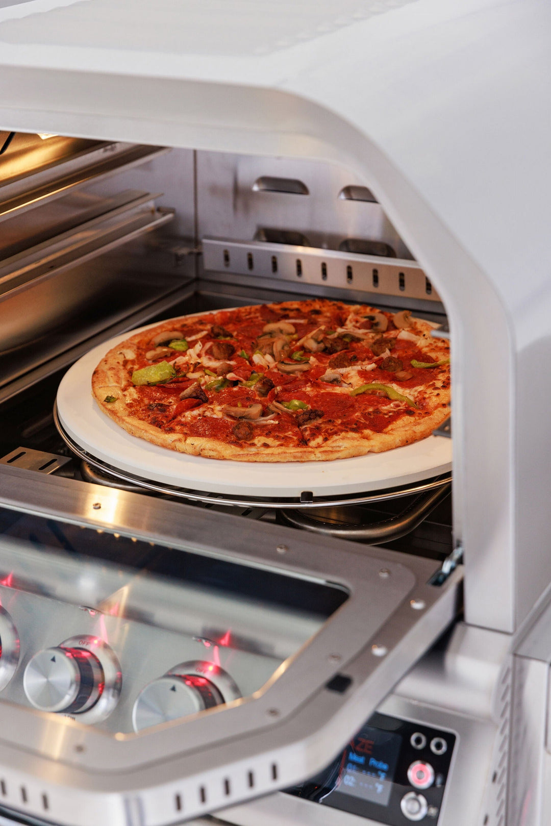Blaze 26-Inch Built-In Outdoor Pizza Oven