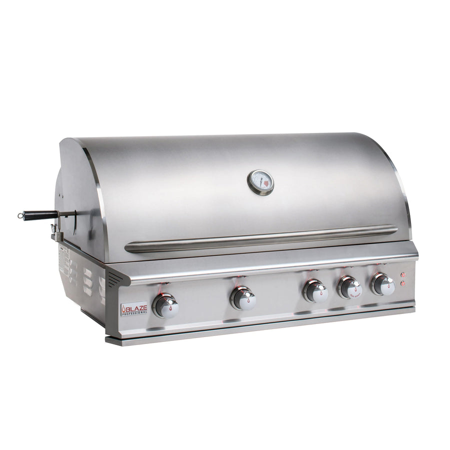 Blaze Blaze Professional LUX 44-Inch 4-Burner Built-In Grill