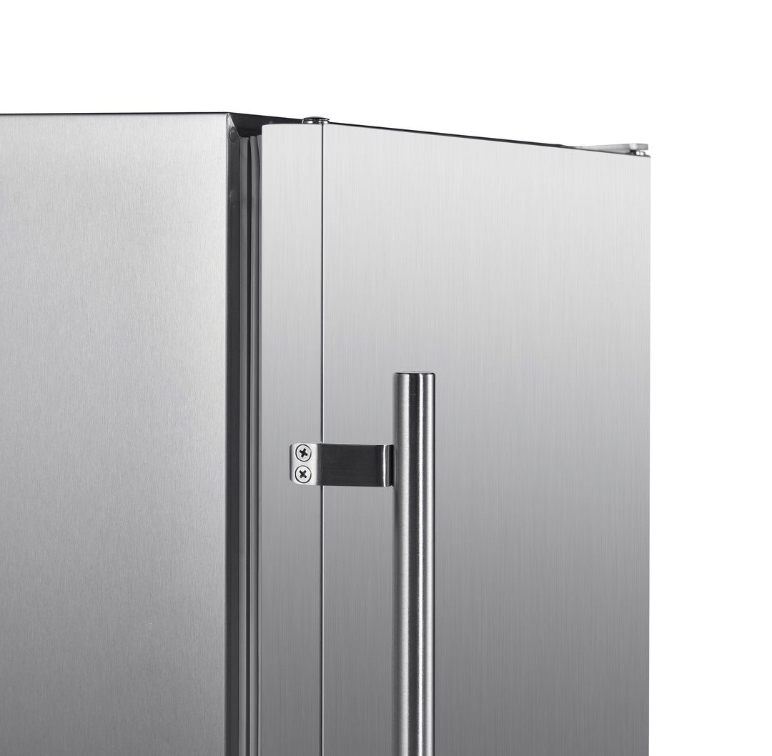 Blaze Blaze 20-Inch 4.3 Cu. Ft. Compact Fridge