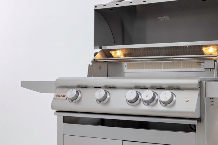 Blaze Blaze Premium LTE+ 32-Inch 4-Burner Built-In Grill