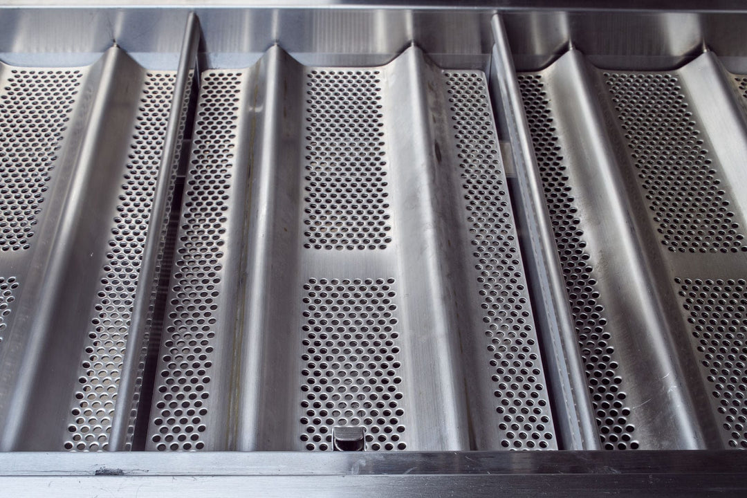 Blaze Blaze Professional LUX 44-Inch 4-Burner Built-In Grill