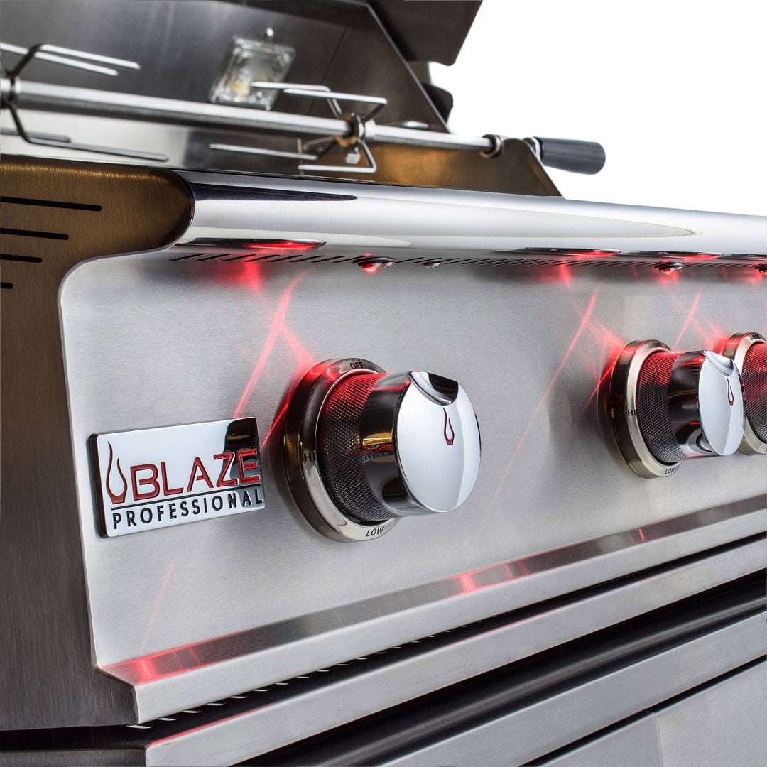 Blaze Blaze Professional LUX 44-Inch 4-Burner Built-In Grill