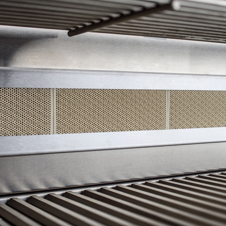 Blaze Blaze Professional LUX 34-Inch 3-Burner Built-In Grill