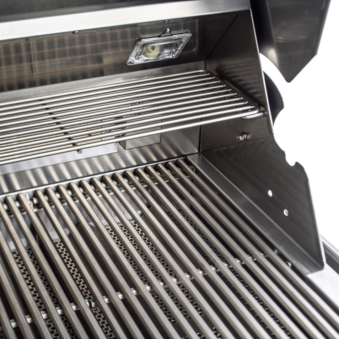 Blaze Blaze Professional LUX 44-Inch 4-Burner Built-In Grill