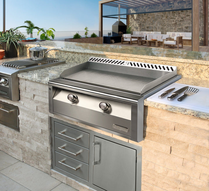 Alfresco ALFRESCO 30” BUILT-IN GRIDDLE DUAL-ZONE GAS GRIDDLE