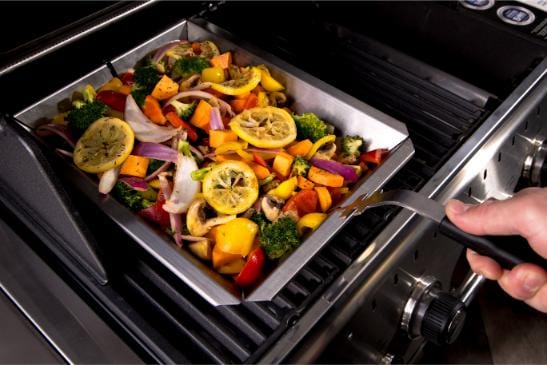 Broil King Shelf Insert Wok