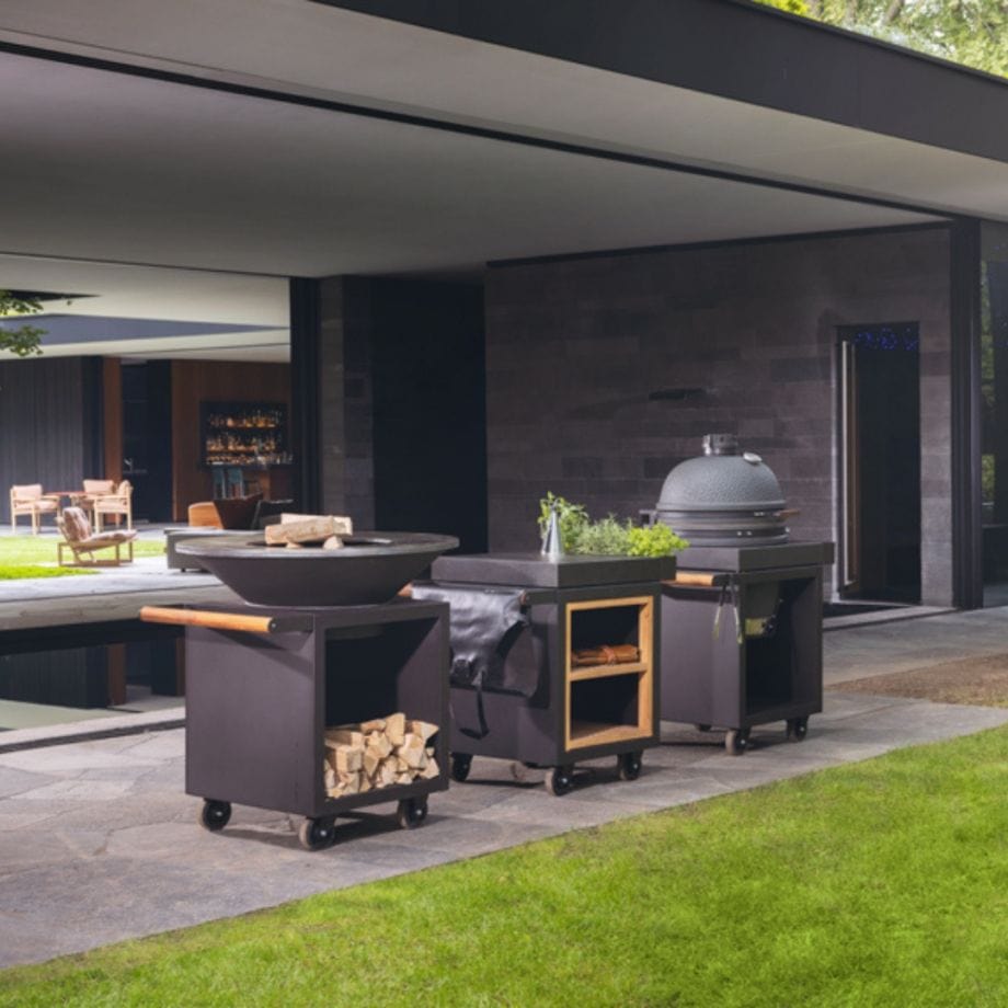 OFYR OFYR KAMADO TABLE BLACK 65 PRO CONCRETE TB