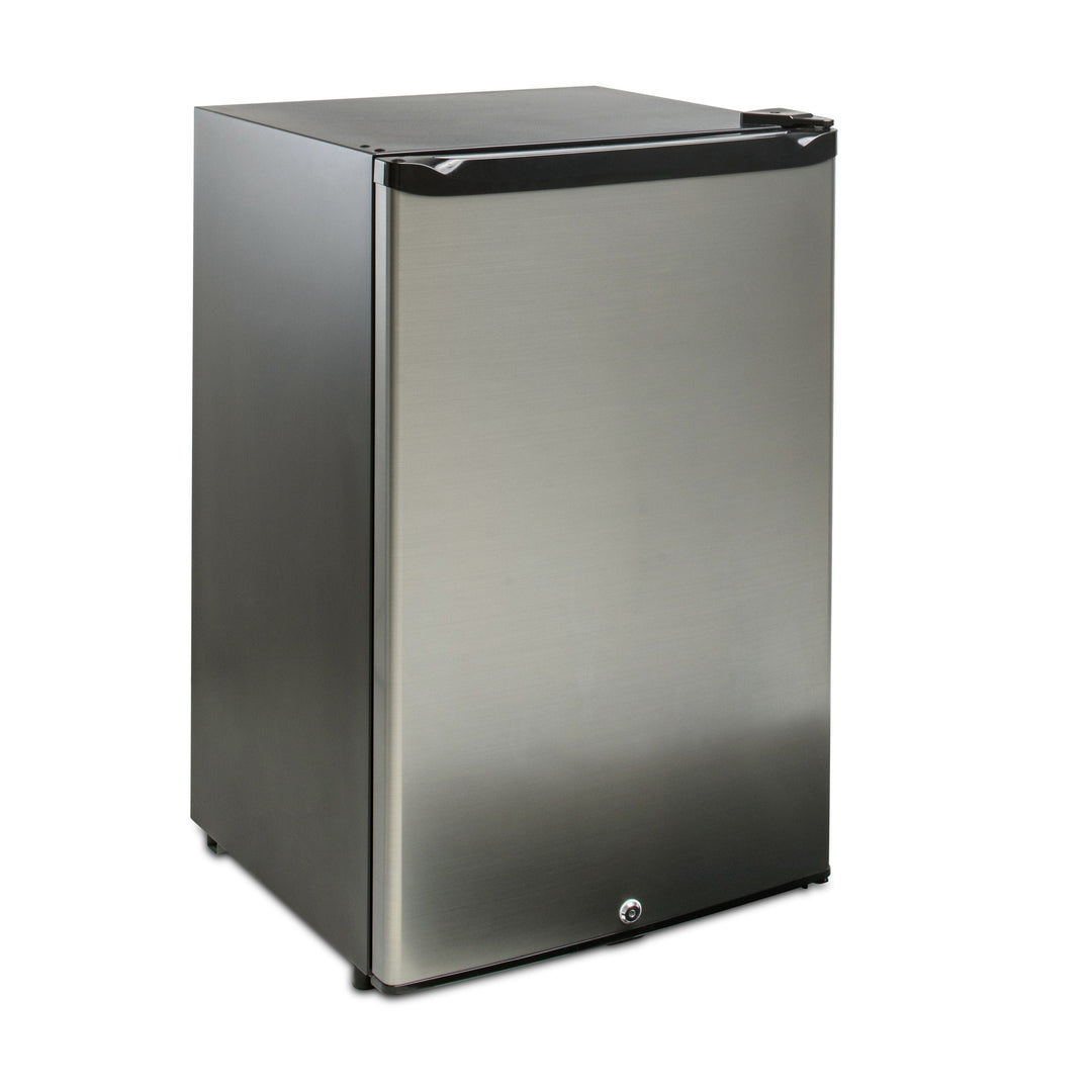 Blaze Blaze 20-Inch 4.4 Cu. Ft. Compact Refrigerator w/ Recessed Handle