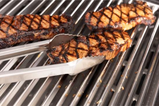 Broil King Broil King Stainless Steel V-Shape Cooking Grids