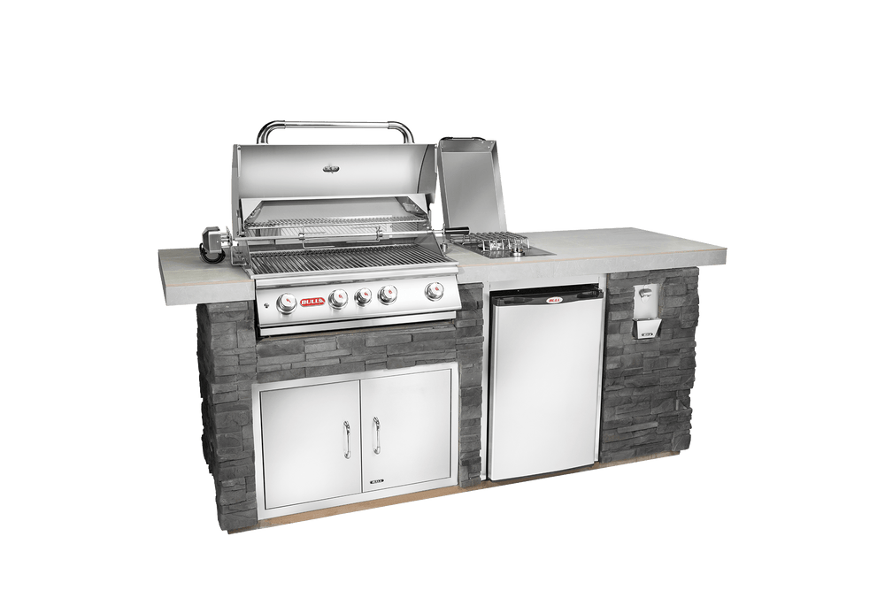 Bull Grills Outdoor Kitchen